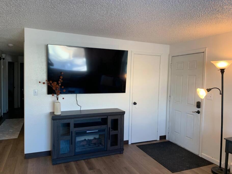 Newly Remodeled Relaxing Stay Near Downtown Fairbanks Exteriér fotografie